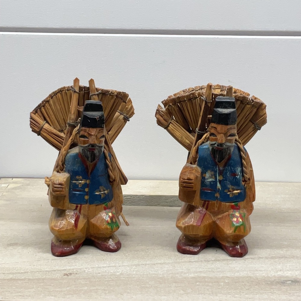 Vintage Korean Hand Carved Wood Figures Set of 2 Traditional Elders Straw Jige